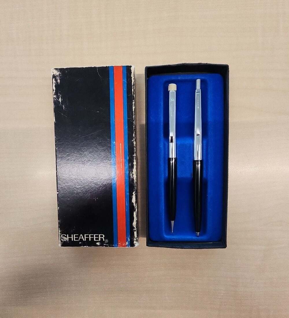 Vintage Sheaffer Pen and Pencil Set in Original Box